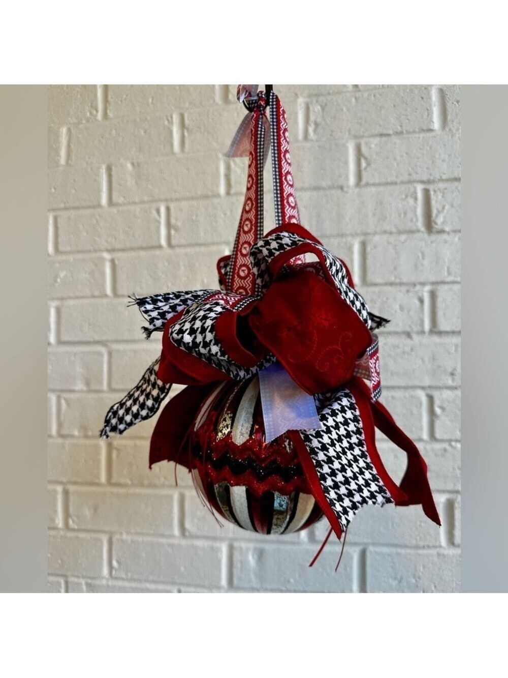 University of Alabama Red, White, Black 7” tall round Ornament w/Ribbon Accents